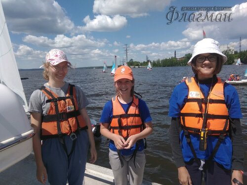 5686ae22.ID Photo.082734